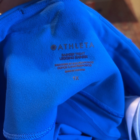 Athleta Rainer Tights - Picture 9 of 10